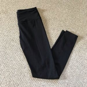 Victoria’s Secret sport leggings